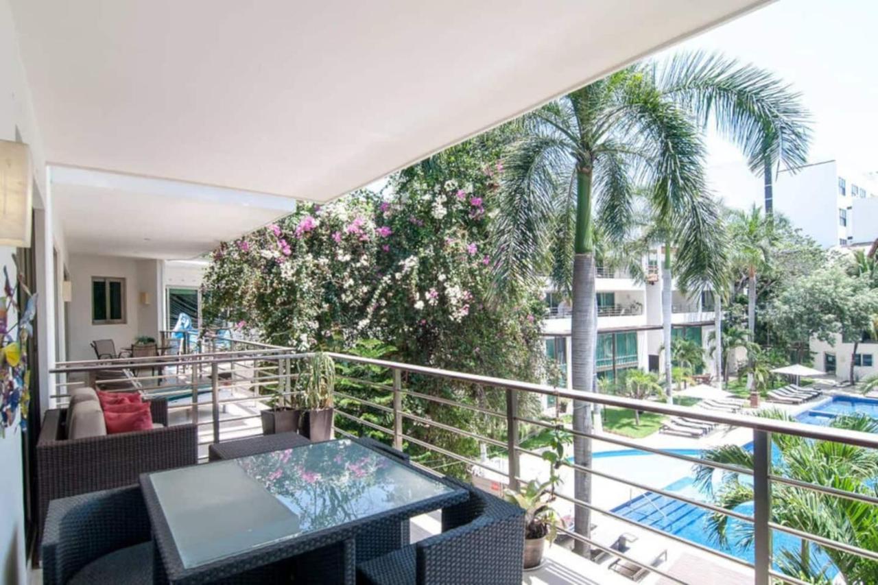 Luxurious & Central Condo In Playa Steps From The Beach Playa del Carmen Esterno foto