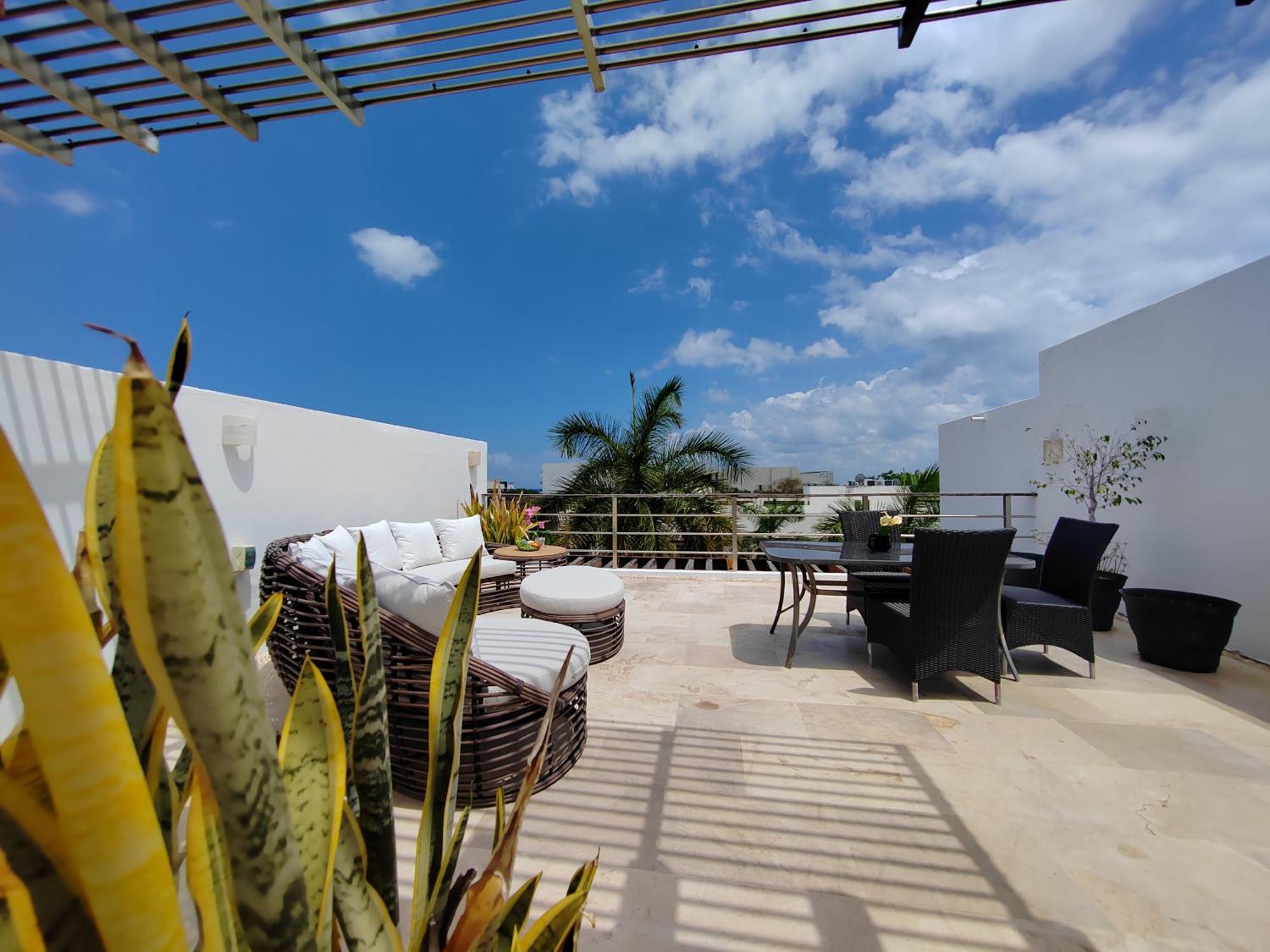 Luxurious & Central Condo In Playa Steps From The Beach Playa del Carmen Esterno foto