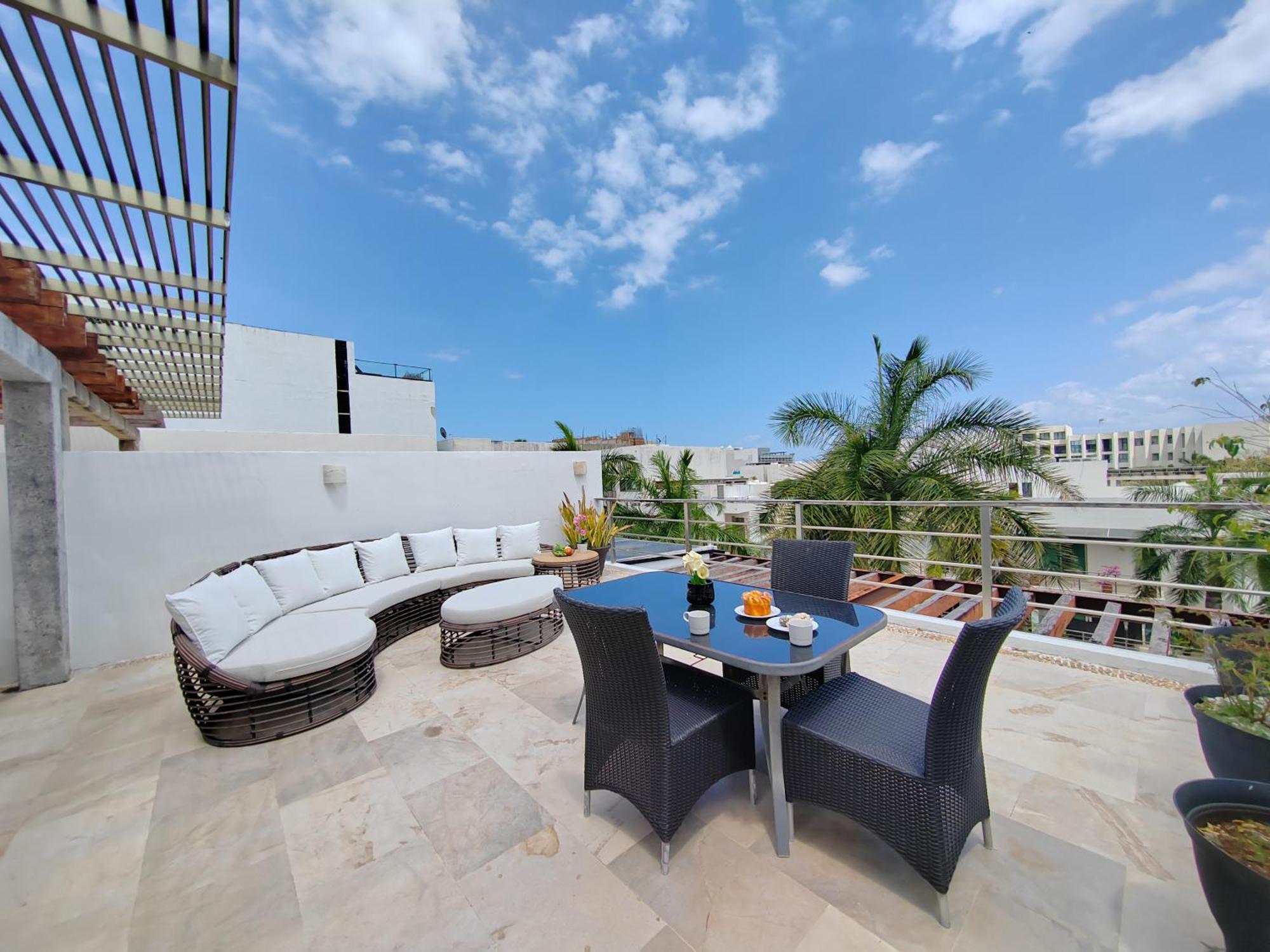 Luxurious & Central Condo In Playa Steps From The Beach Playa del Carmen Esterno foto