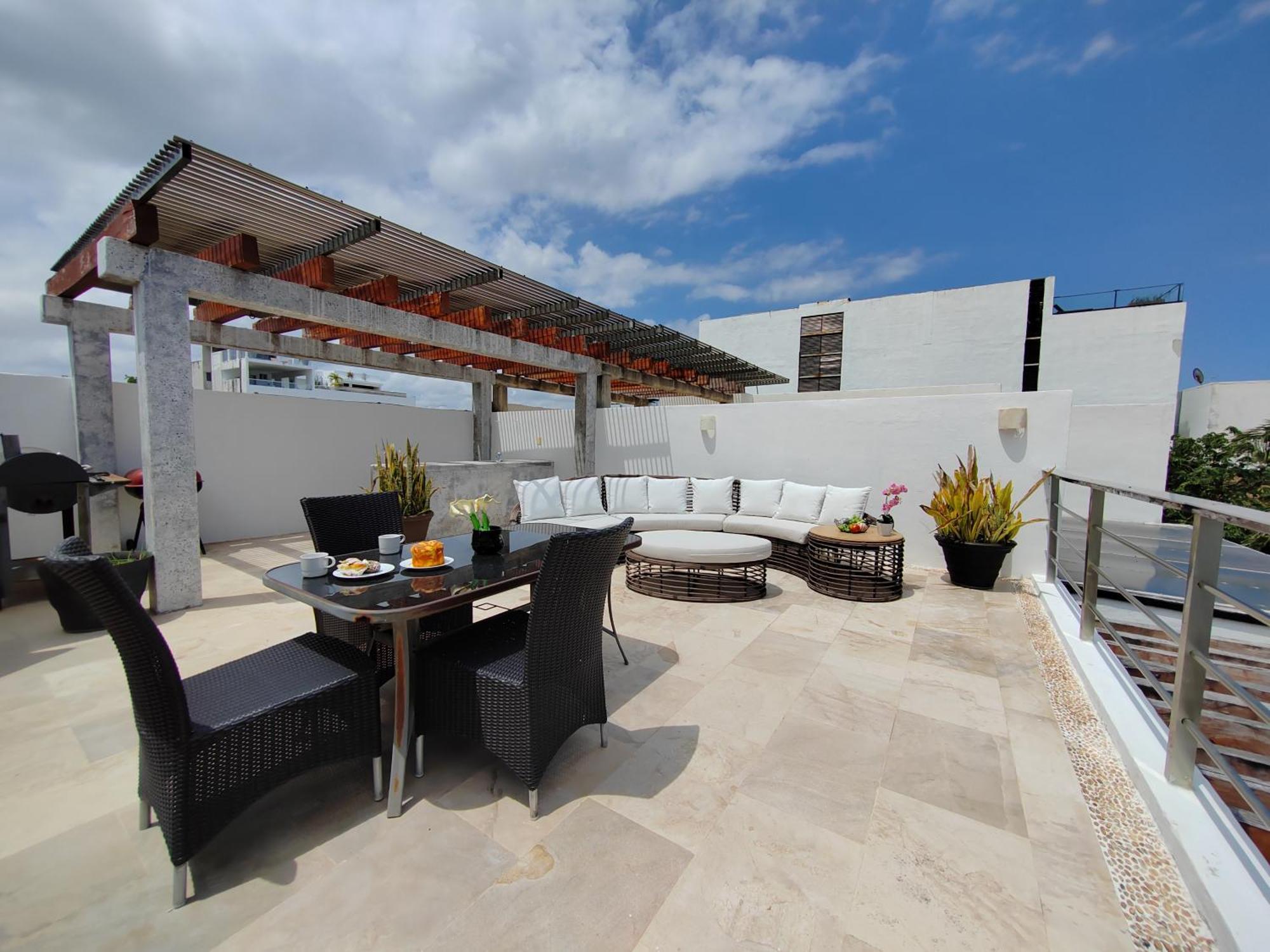 Luxurious & Central Condo In Playa Steps From The Beach Playa del Carmen Esterno foto