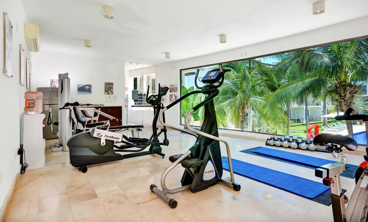 Luxurious & Central Condo In Playa Steps From The Beach Playa del Carmen Esterno foto