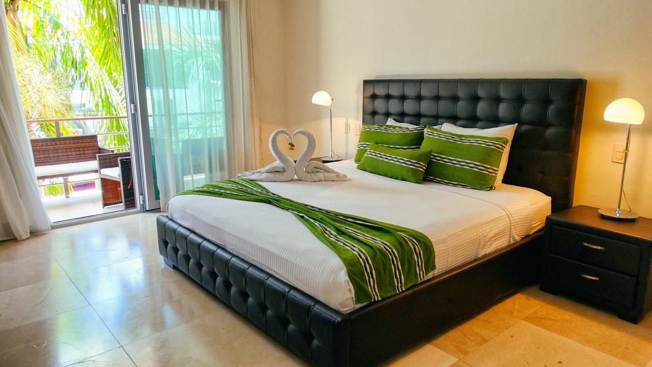 Luxurious & Central Condo In Playa Steps From The Beach Playa del Carmen Esterno foto