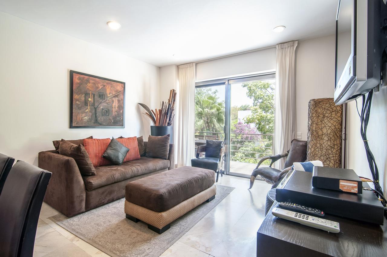 Luxurious & Central Condo In Playa Steps From The Beach Playa del Carmen Esterno foto