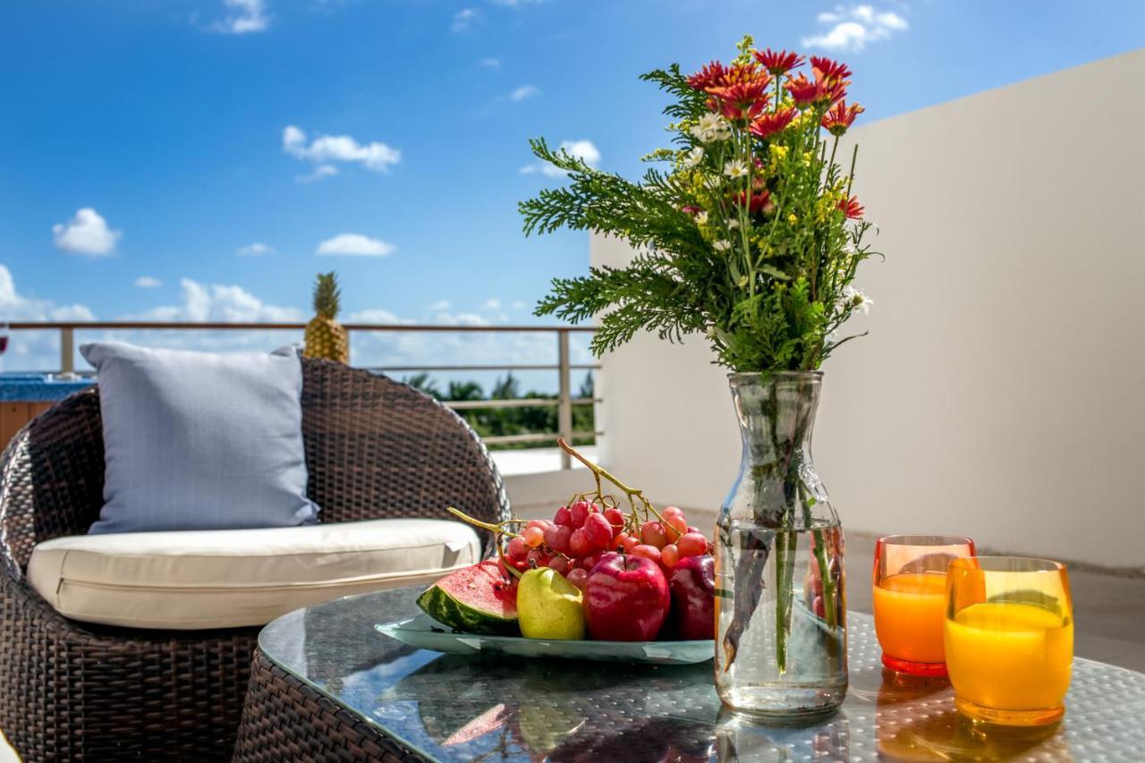 Luxurious & Central Condo In Playa Steps From The Beach Playa del Carmen Esterno foto