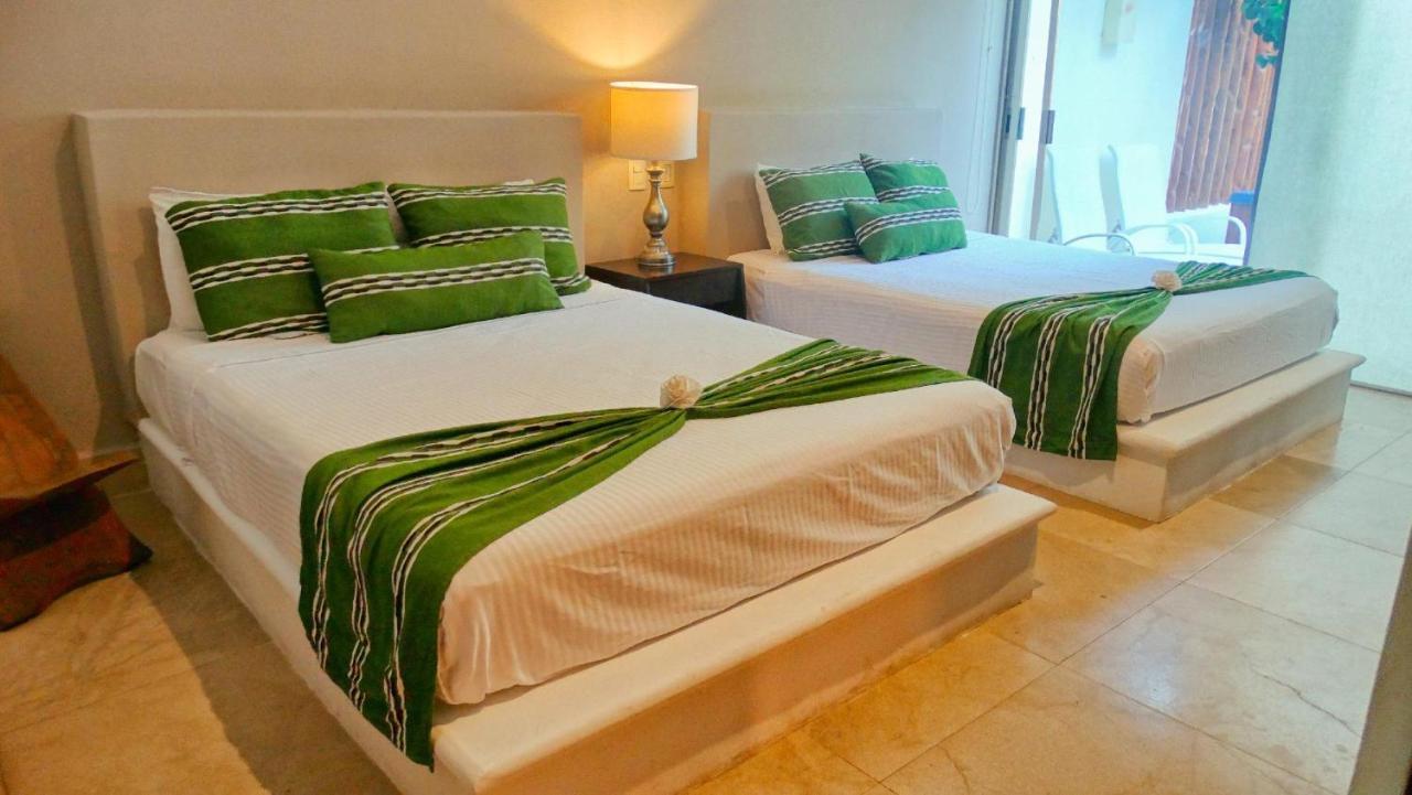 Luxurious & Central Condo In Playa Steps From The Beach Playa del Carmen Esterno foto